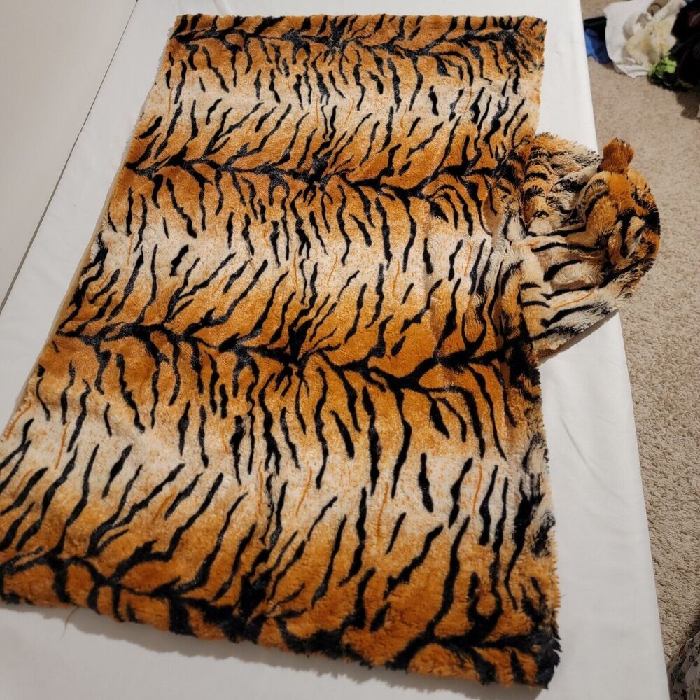 Pickles Journey Tiger Baby Blanket‎ Hooded Plush